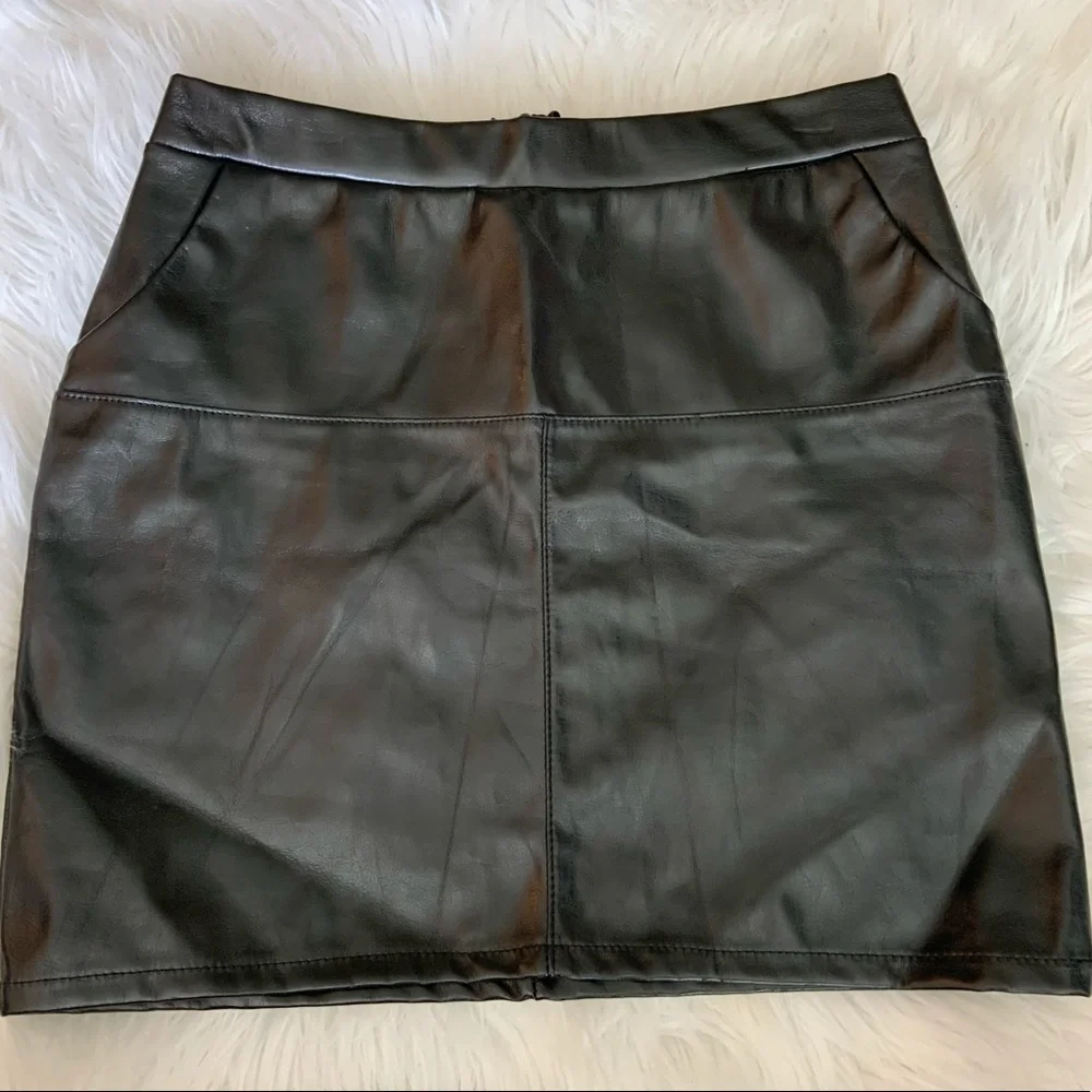 Windsor Faux Leather Mini Skirt